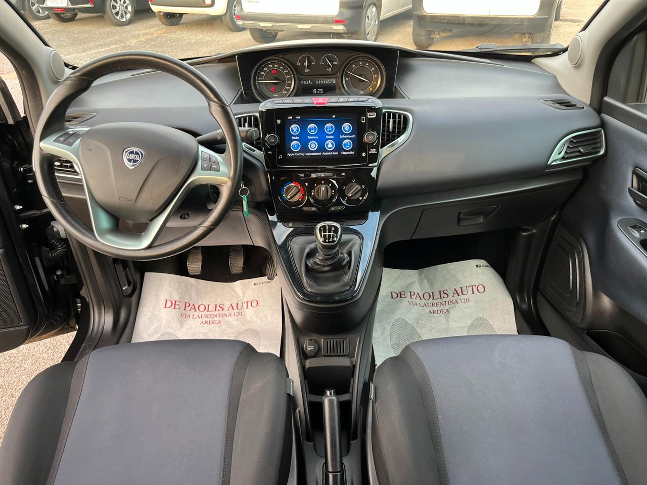 Lancia Ypsilon 1.0 FireFly 5 porte S&S Hybrid Gold Plus
