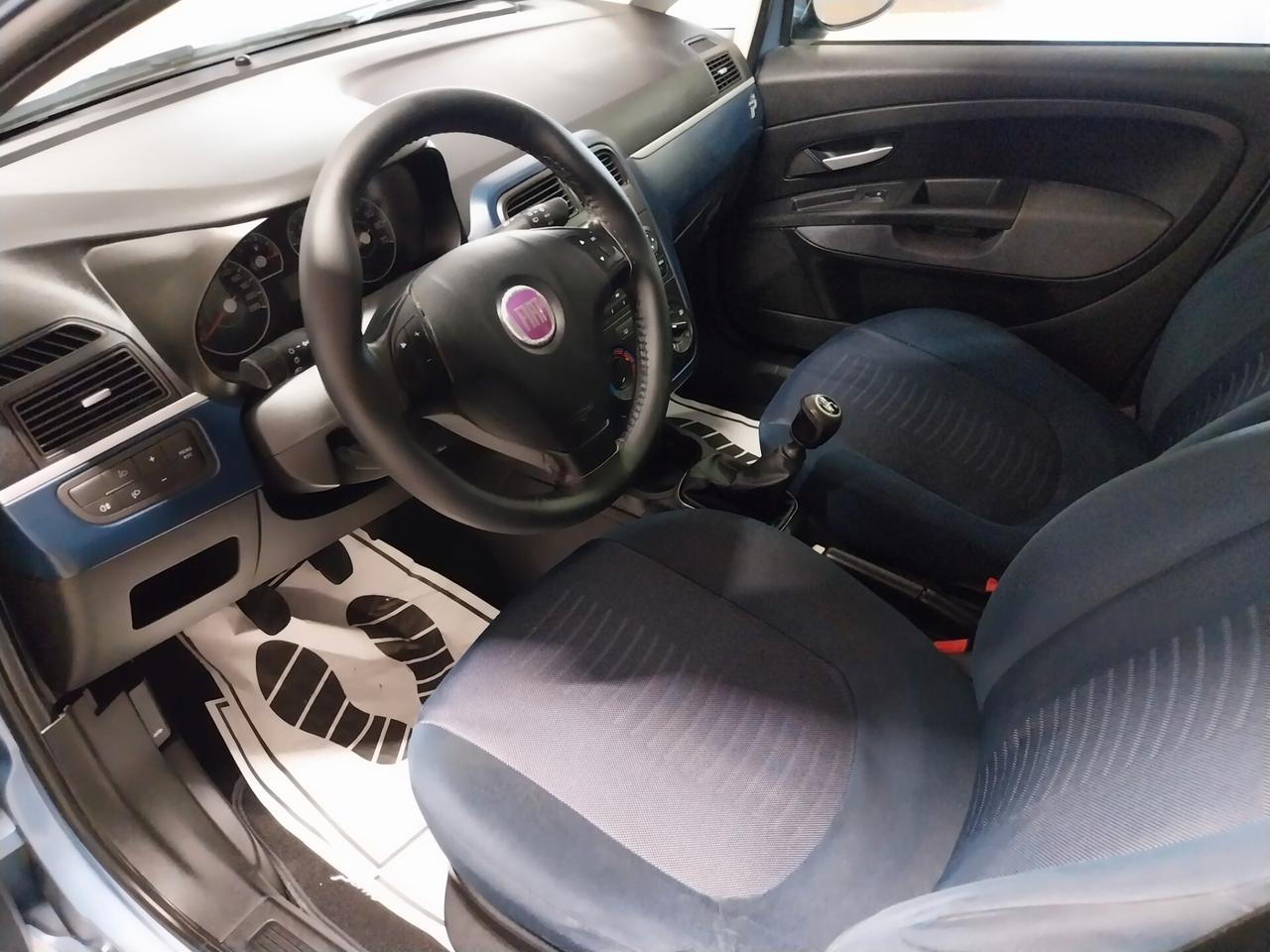 Fiat Grande Punto 1.2 5 porte Dynamic - OK NEOPATENTATI