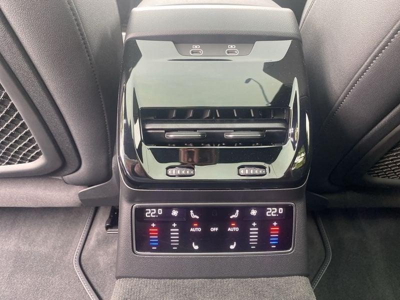 Audi A6 A6 Avant 2.0 TDI mHEV+ S tronic quattro S line edition 204 CV