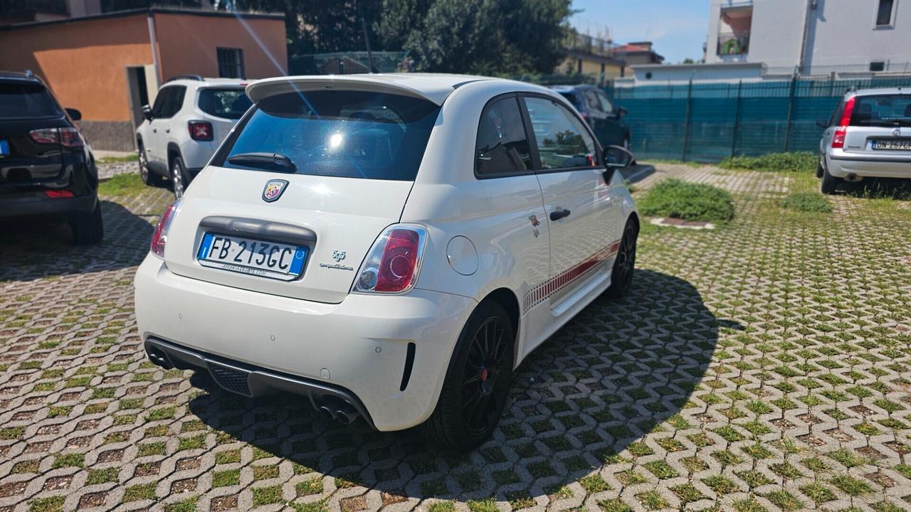 Abarth 595 1.4 Turbo T-Jet 180 CV Competizione