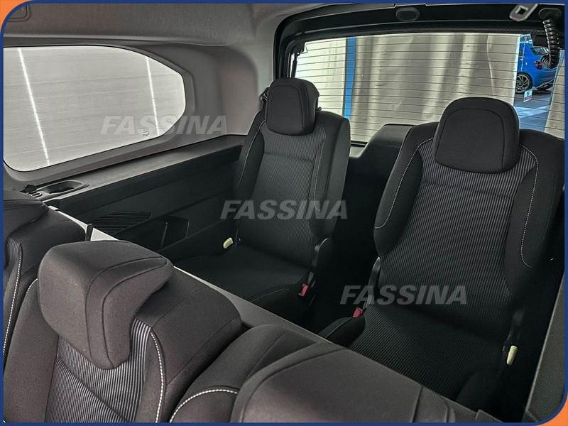 FIAT Doblò 1.5 Diesel 130 Cv At8 Passo Lungo 7 posti