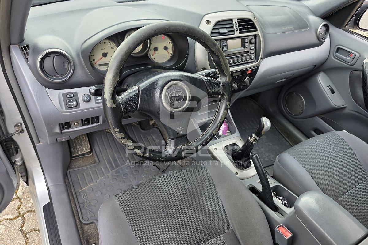 TOYOTA RAV4 2.0 Tdi D-4D cat 5 porte