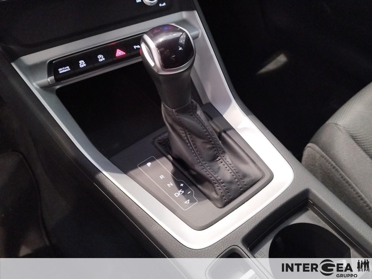 AUDI Q3 Sportback 35 2.0 tdi Business Plus quattro s-tronic