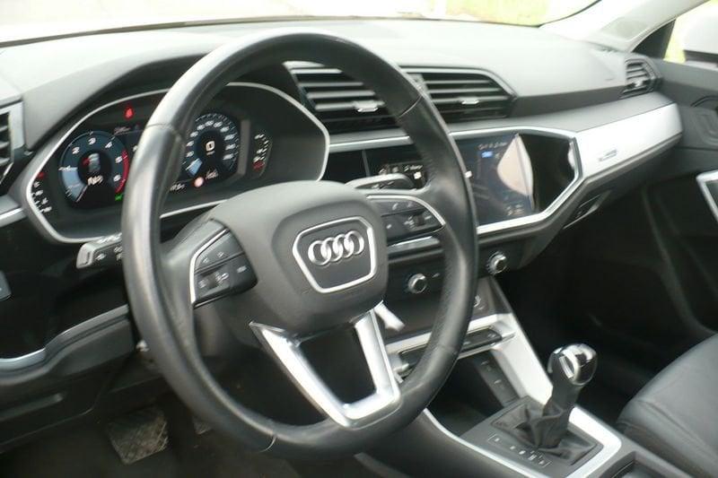 Audi Q3 2.0 35 TDI S Tronic Business Advanced