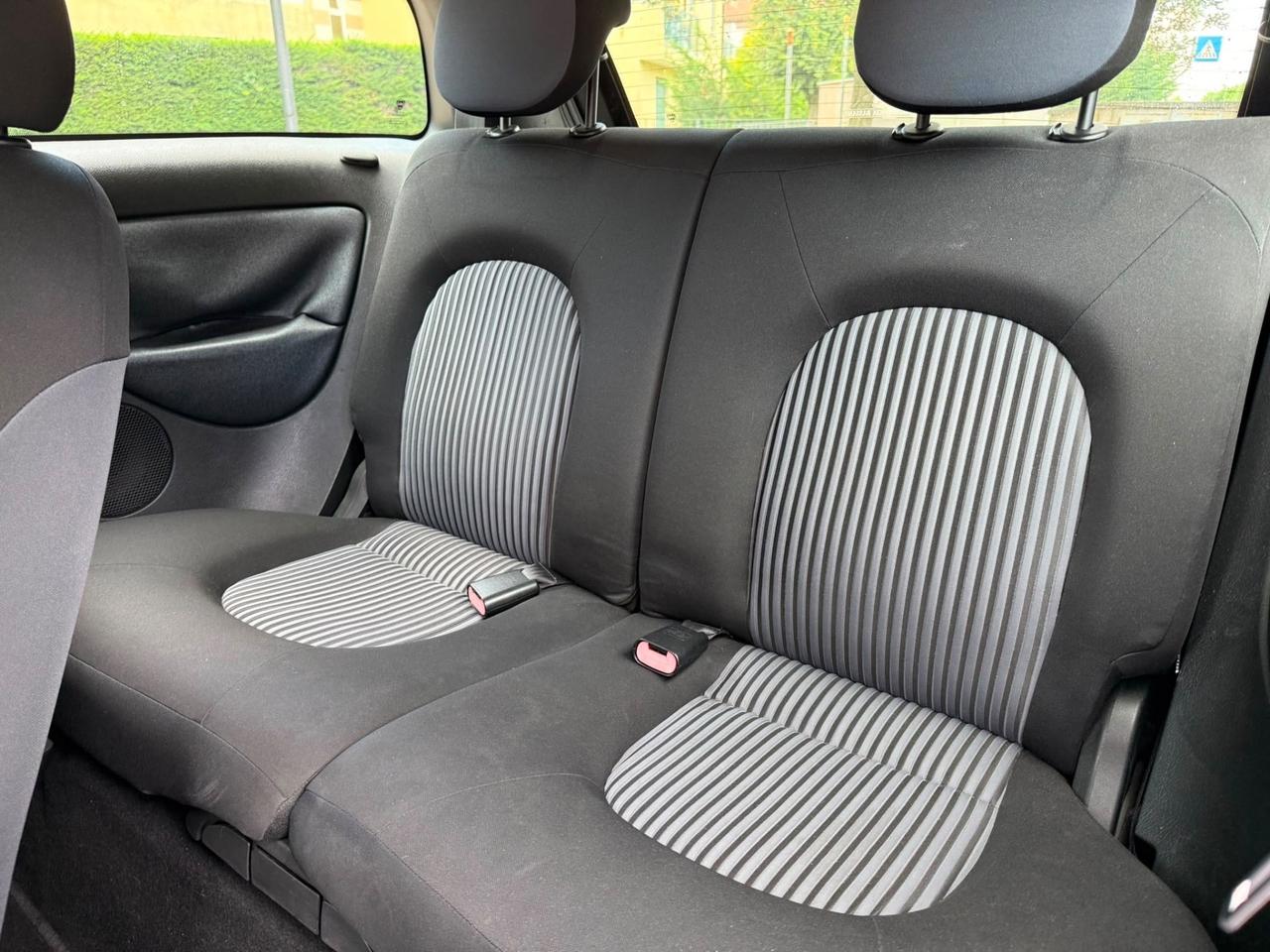 Lancia Ypsilon 1.2 Argento