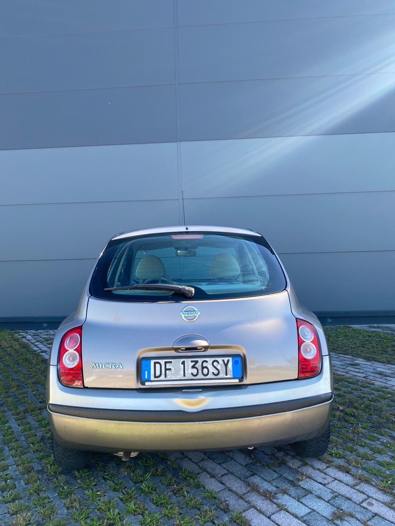 Nissan Micra 1.2 16V 5 porte Acenta
