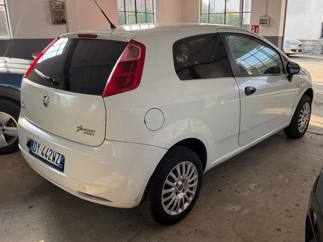 Fiat Grande Punto 1.4 5 porte Active Natural Power