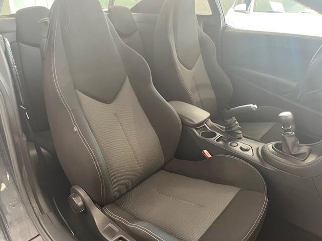 Peugeot RCZ 2.0 HDi 163CV