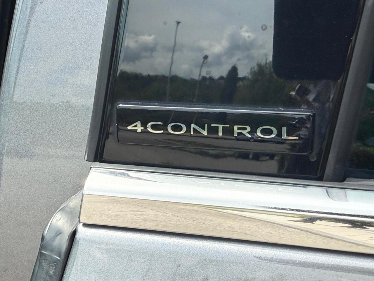 Renault Espace dCi 160CV EDC Energy Initiale Paris 4Control