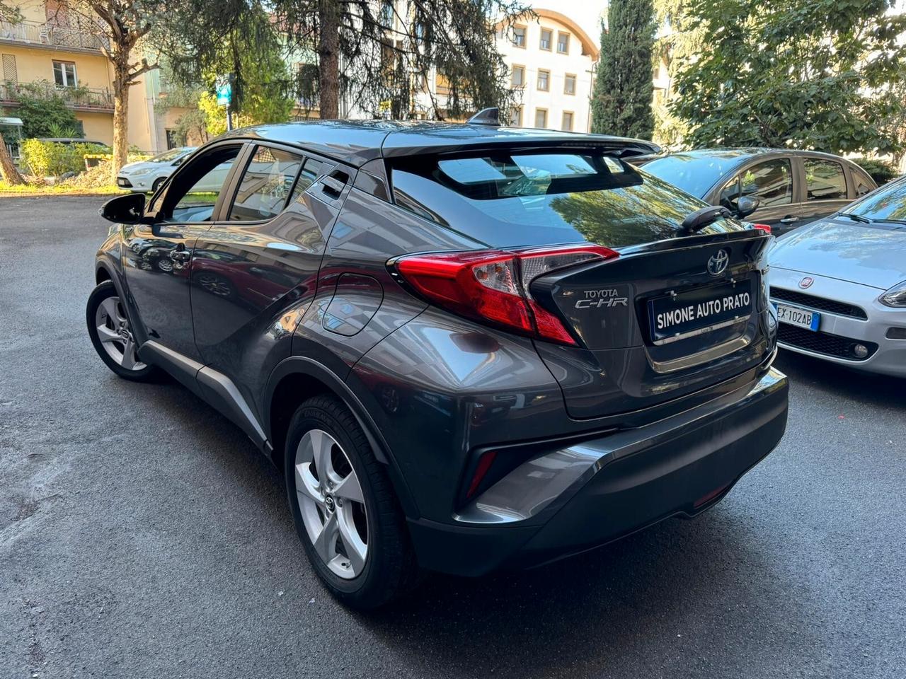 Toyota C-HR 1.8 Hybrid E-CVT Business