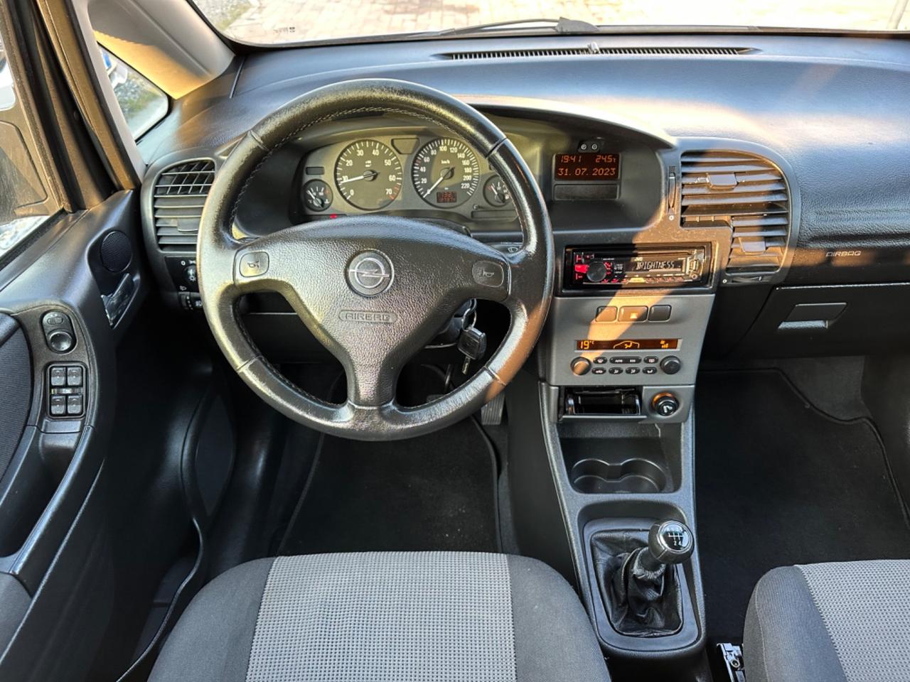 Opel Zafira 1.8 16V cat Fashion Line