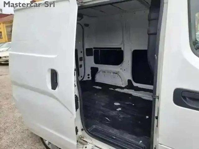 NISSAN NV200 1.5 dCi 110cv furgone van - FY689KR