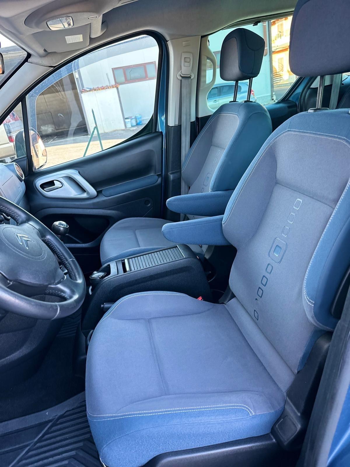 Citroen Berlingo Gancio traino
