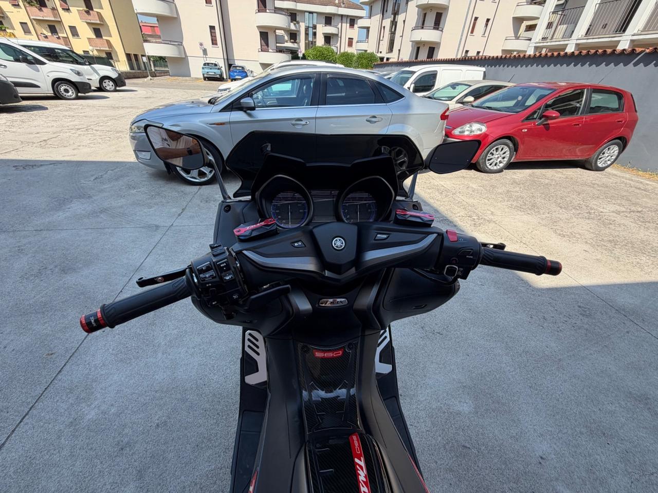 Yamaha T Max 560 Tech