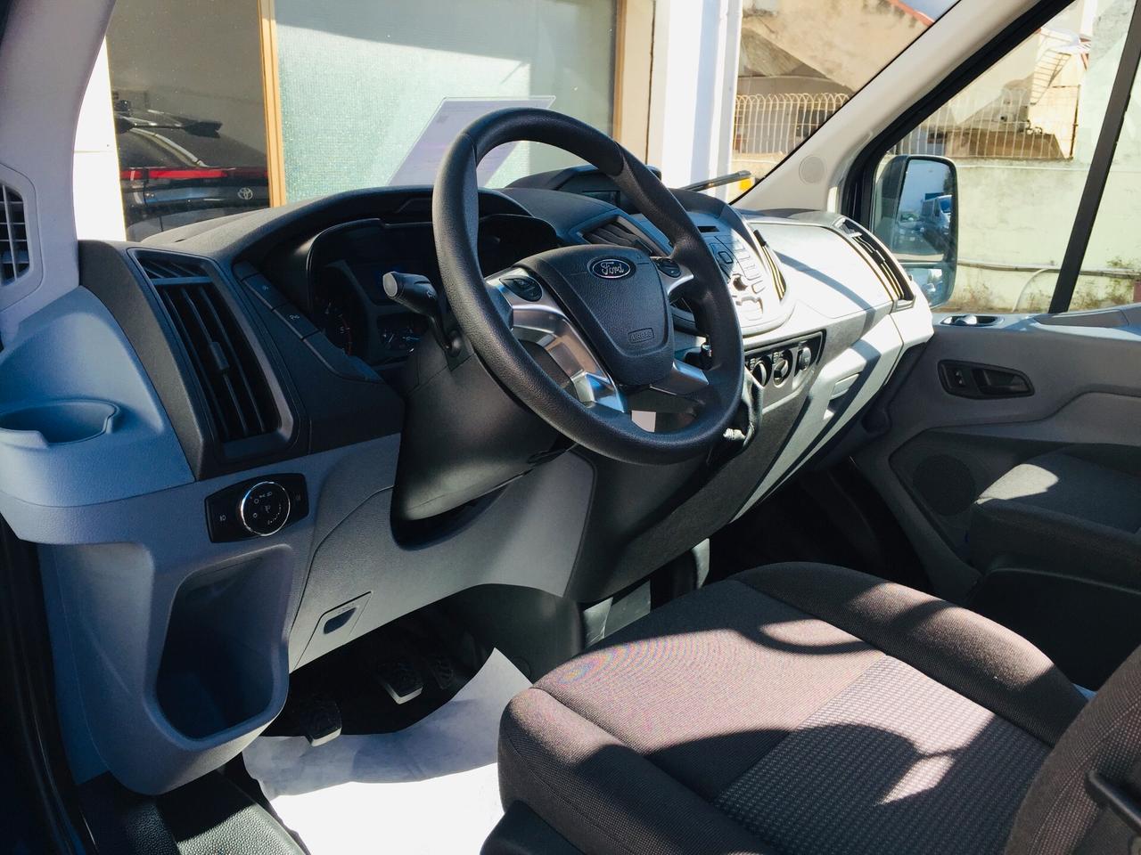 FORD Transit 2.0 TDCi 130CV 8 Posti Combi M1 L2H2