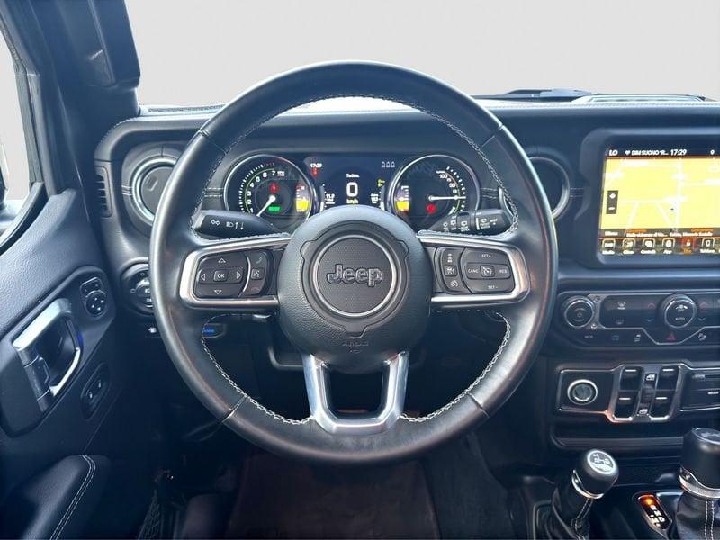 Jeep Wrangler Wrangler Unlimited 2.0 PHEV Sahara Autom.