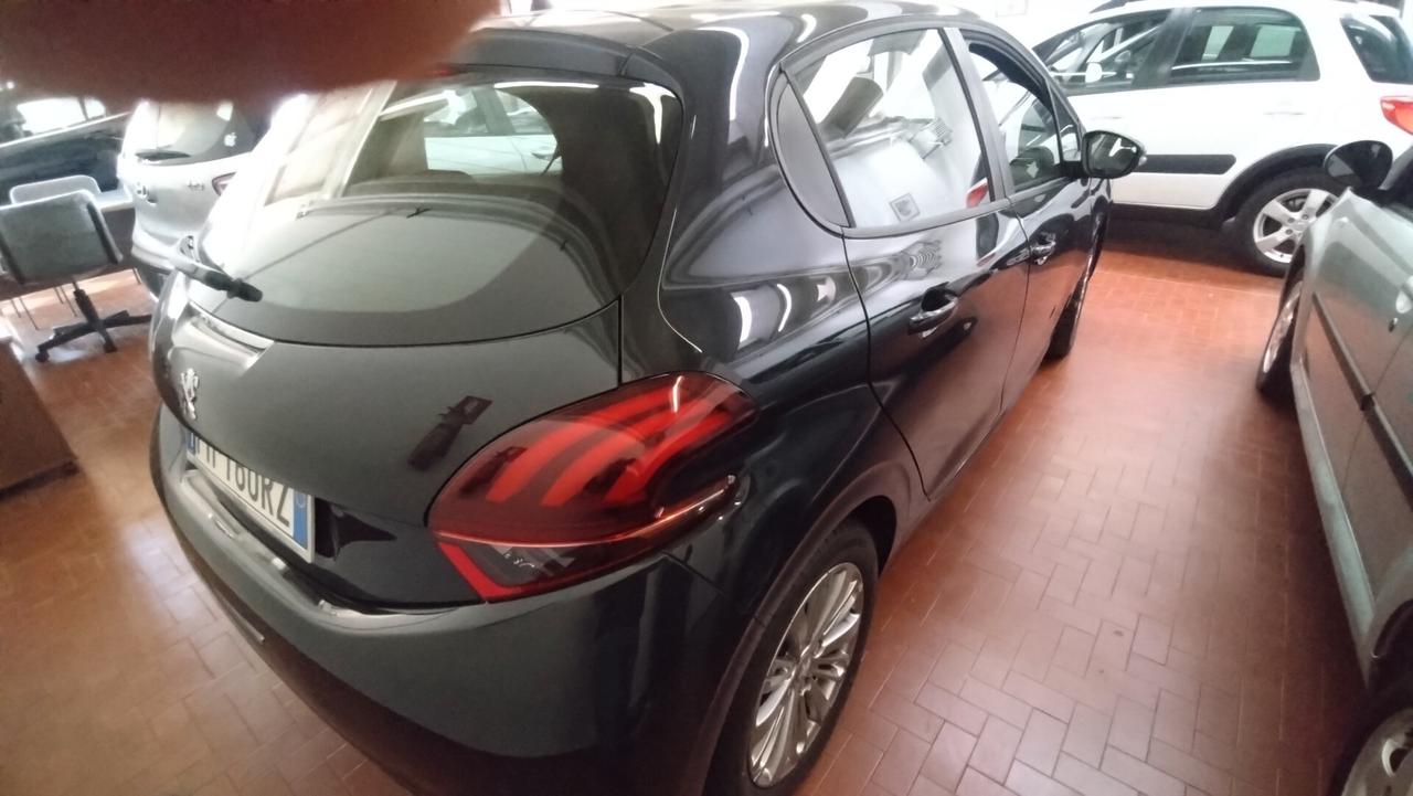 Peugeot 208 PureTech 82 5 porte Active