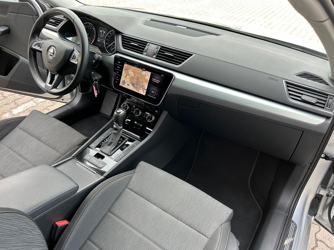 Skoda Superb Wagon 2.0 tdi 4x4 190cv dsg GRANDINATA