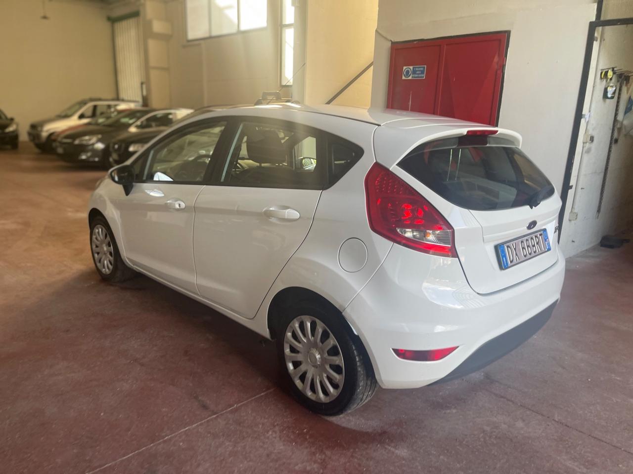 Ford Fiesta Fiesta+ 1.2 82CV 5 porte SI NEOPATENTATI