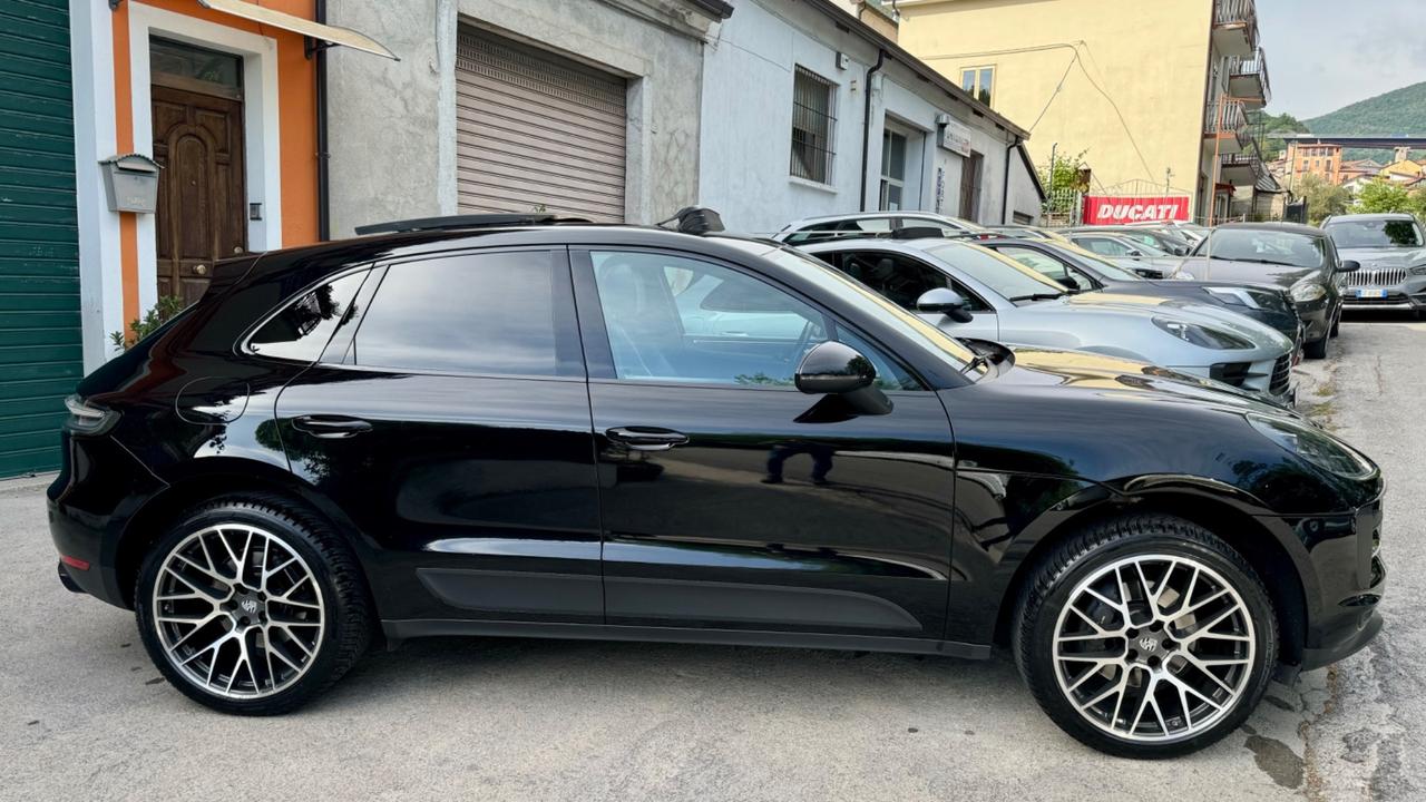 Porsche Macan 2.0 245cv