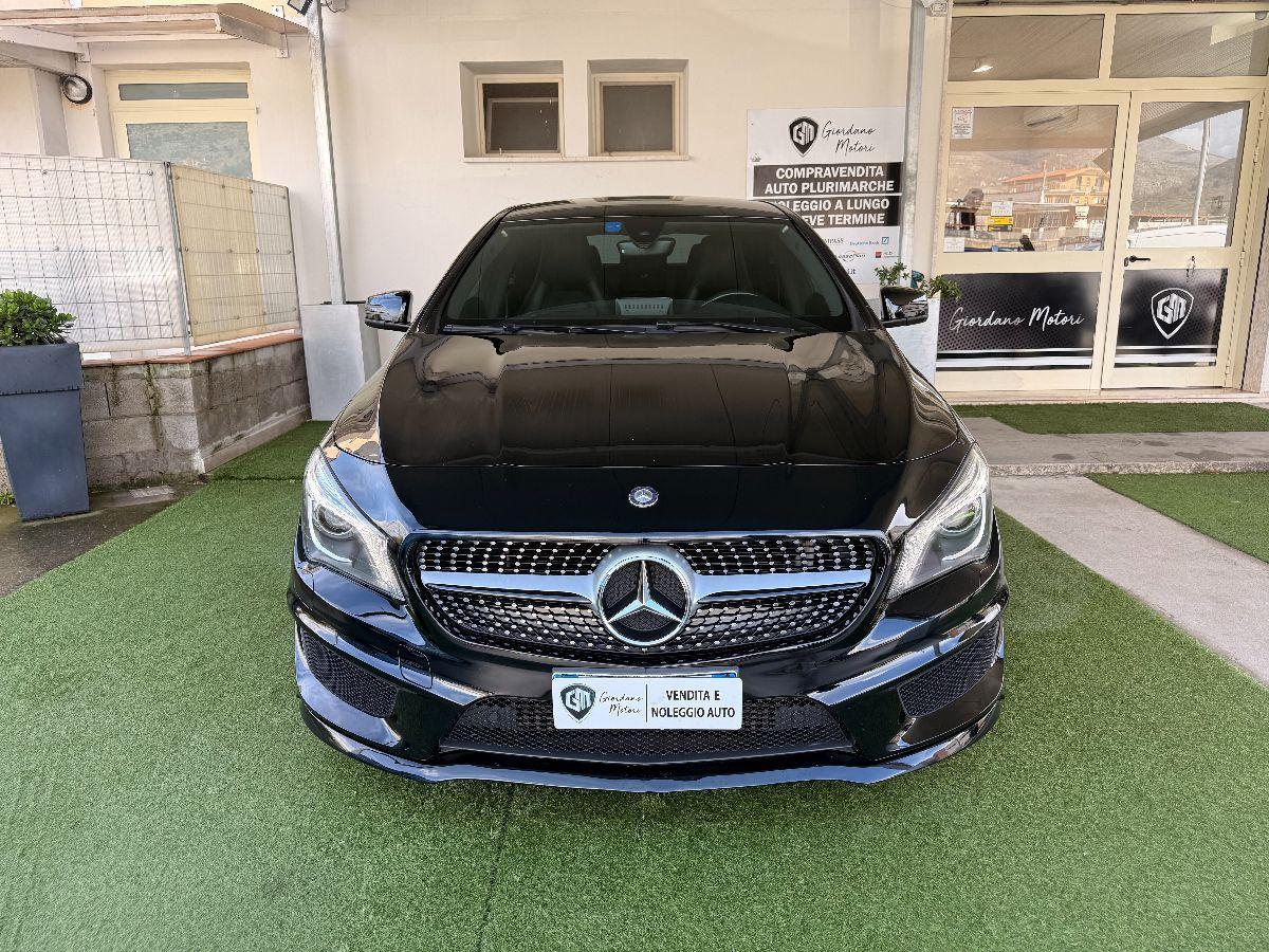 MERCEDES - Classe CLA 200 d Premium Dark Night auto