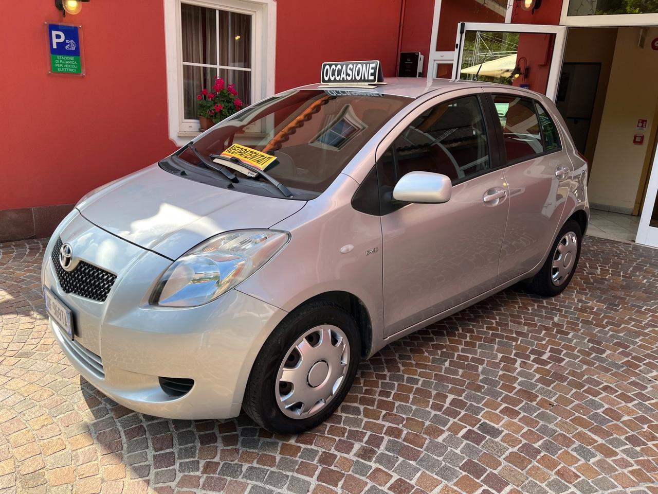 Toyota Yaris 1.4 TURBO DIESEL