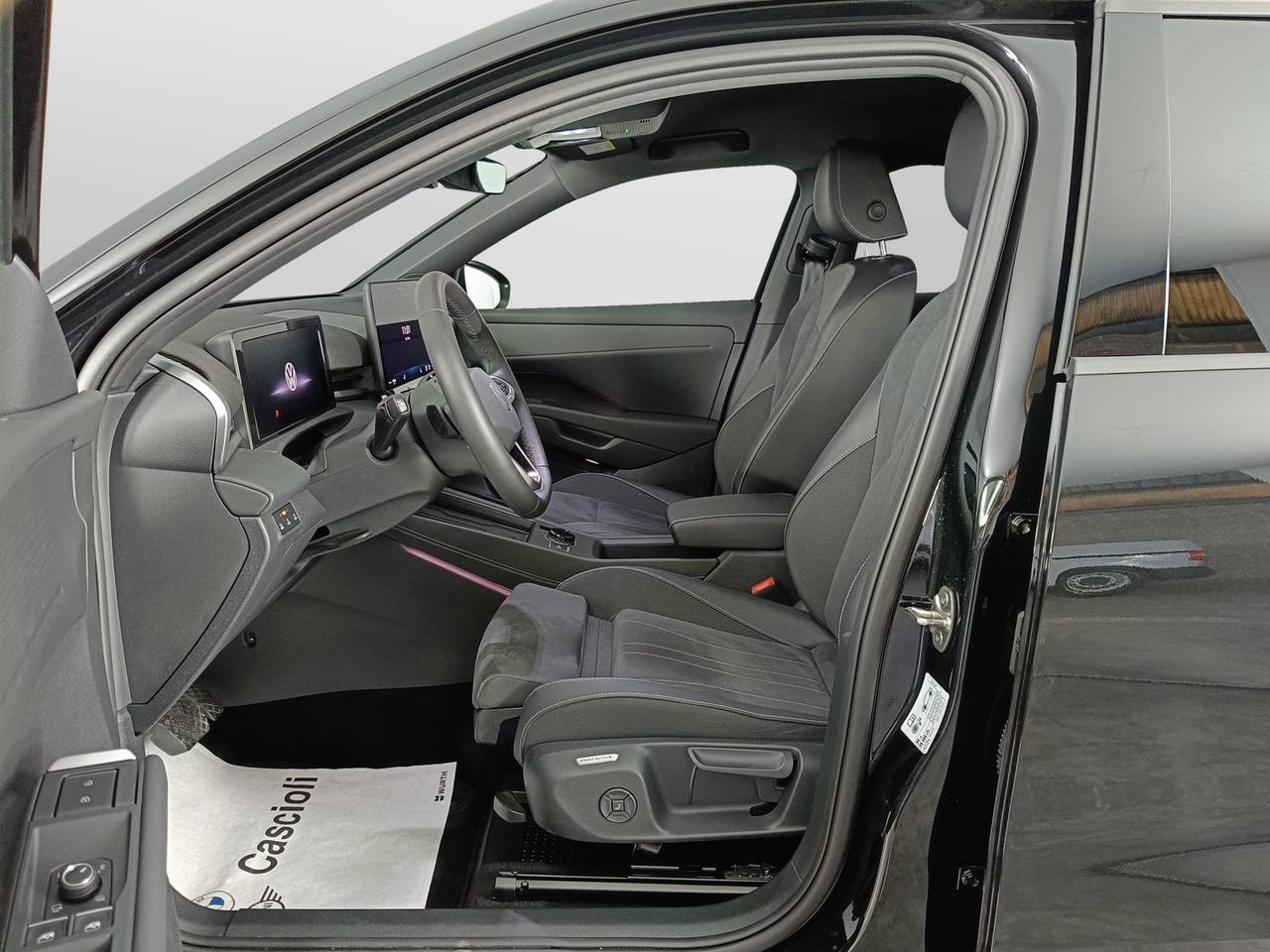 VOLKSWAGEN T-Roc II 2025 - T-Roc 1.5 etsi Style 150cv dsg