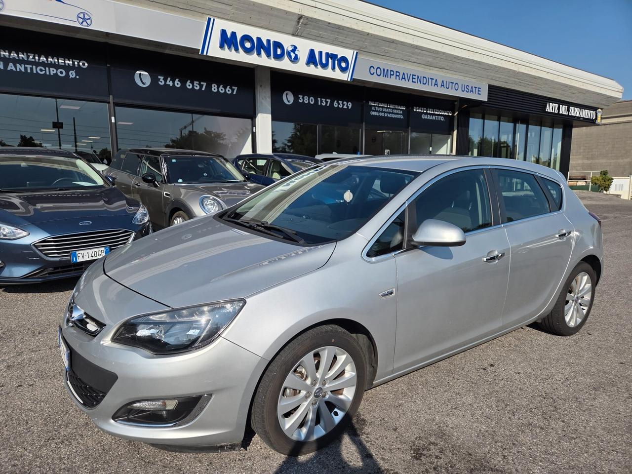 Opel Astra 1.4 Turbo 120CV 5 porte Cosmo *neopatentati* unipro* tagliandi certificati*