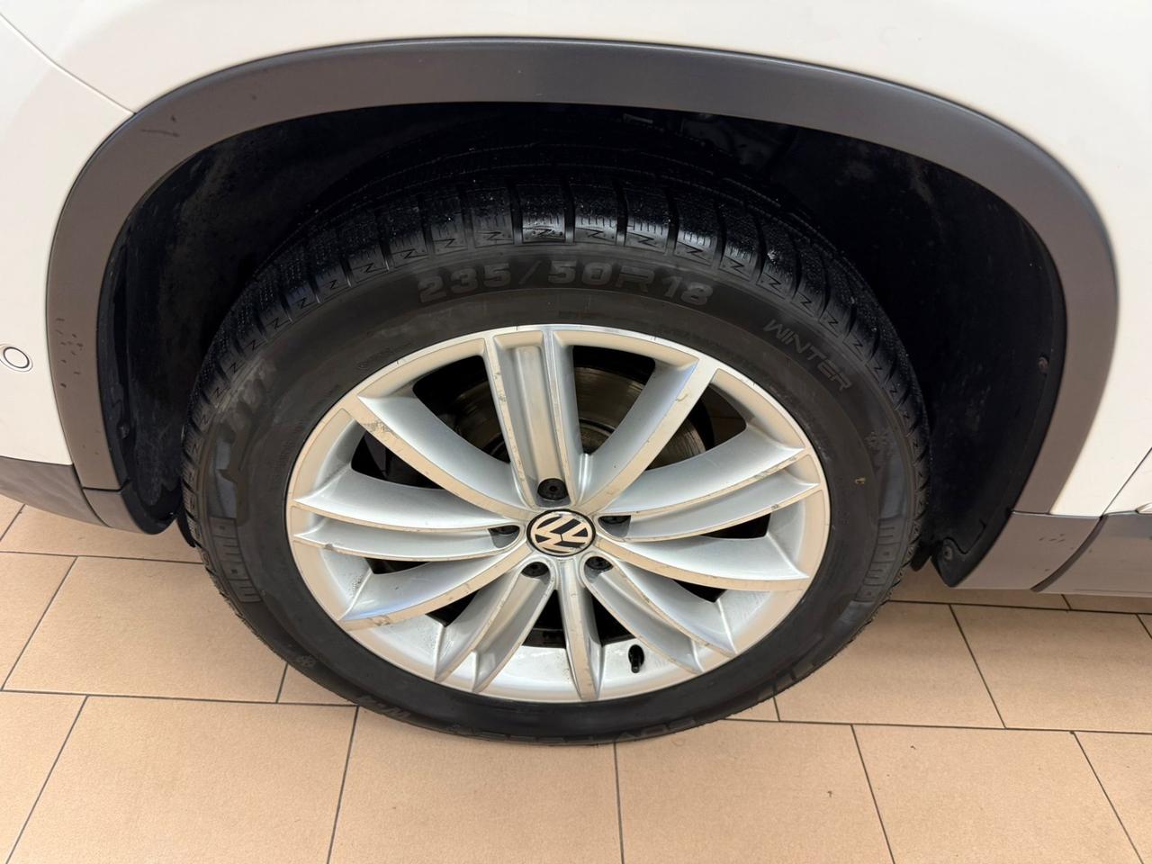 Volkswagen Tiguan 2.0 TDI 140 CV Business Sport e Style BlueMot. Tech