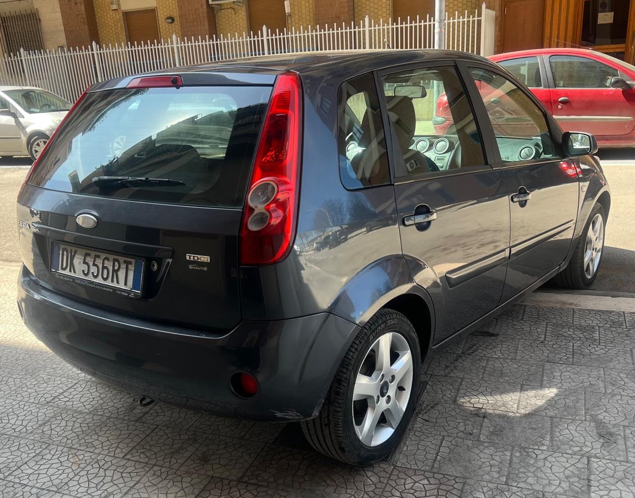 Ford Fiesta 1.4 TDCi 5p. Titanium