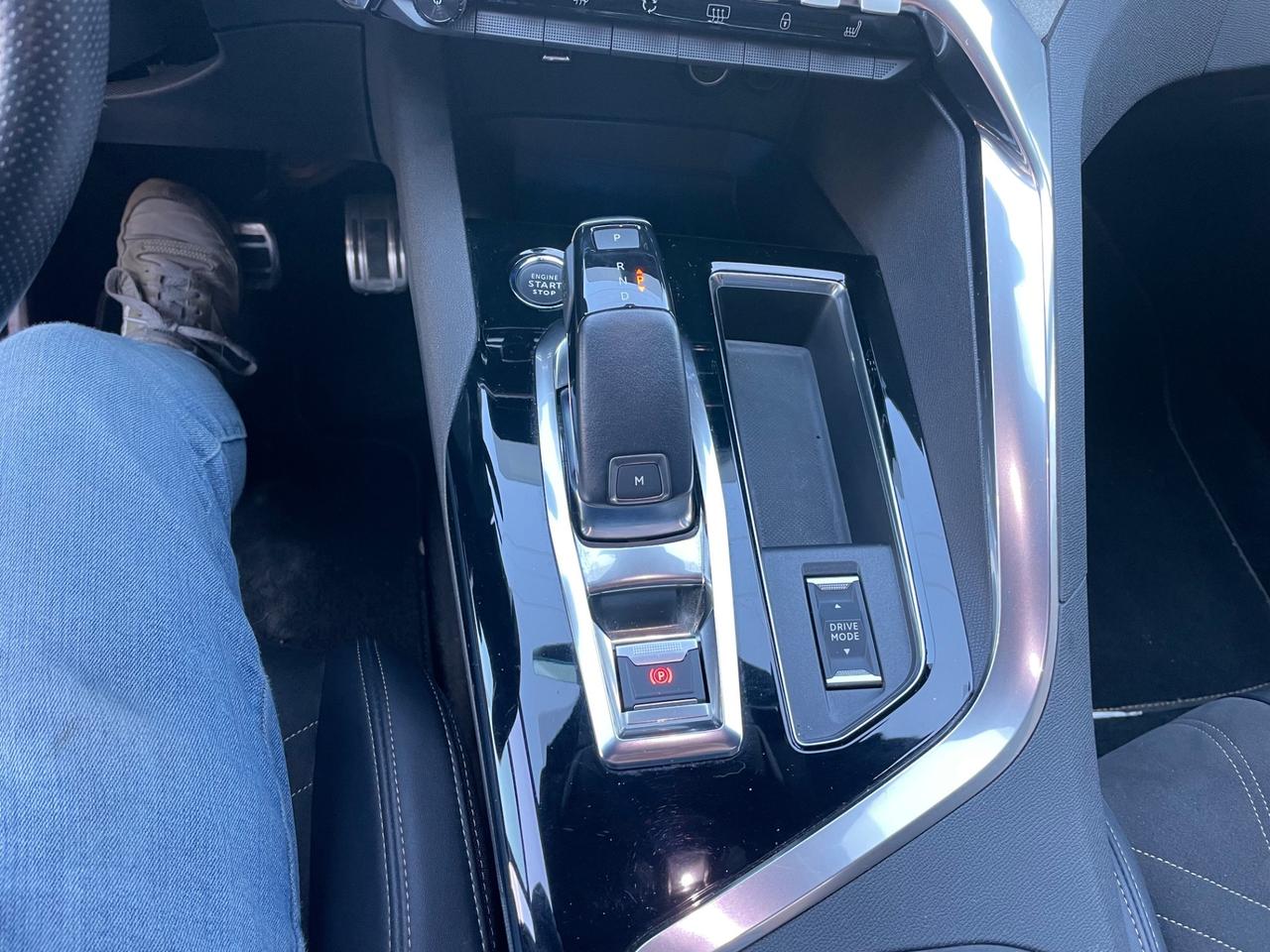 Peugeot 3008 BlueHDi 130 S&S EAT8 GT Tetto Alcantara