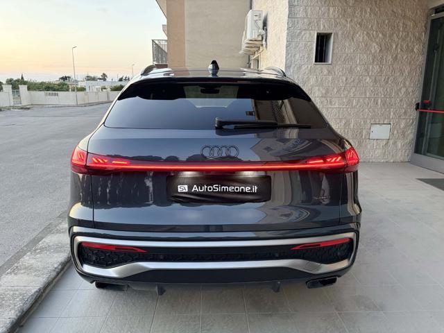 AUDI Q5 SPB Sportback TFSI mHEV+ S tronic quattro S line.