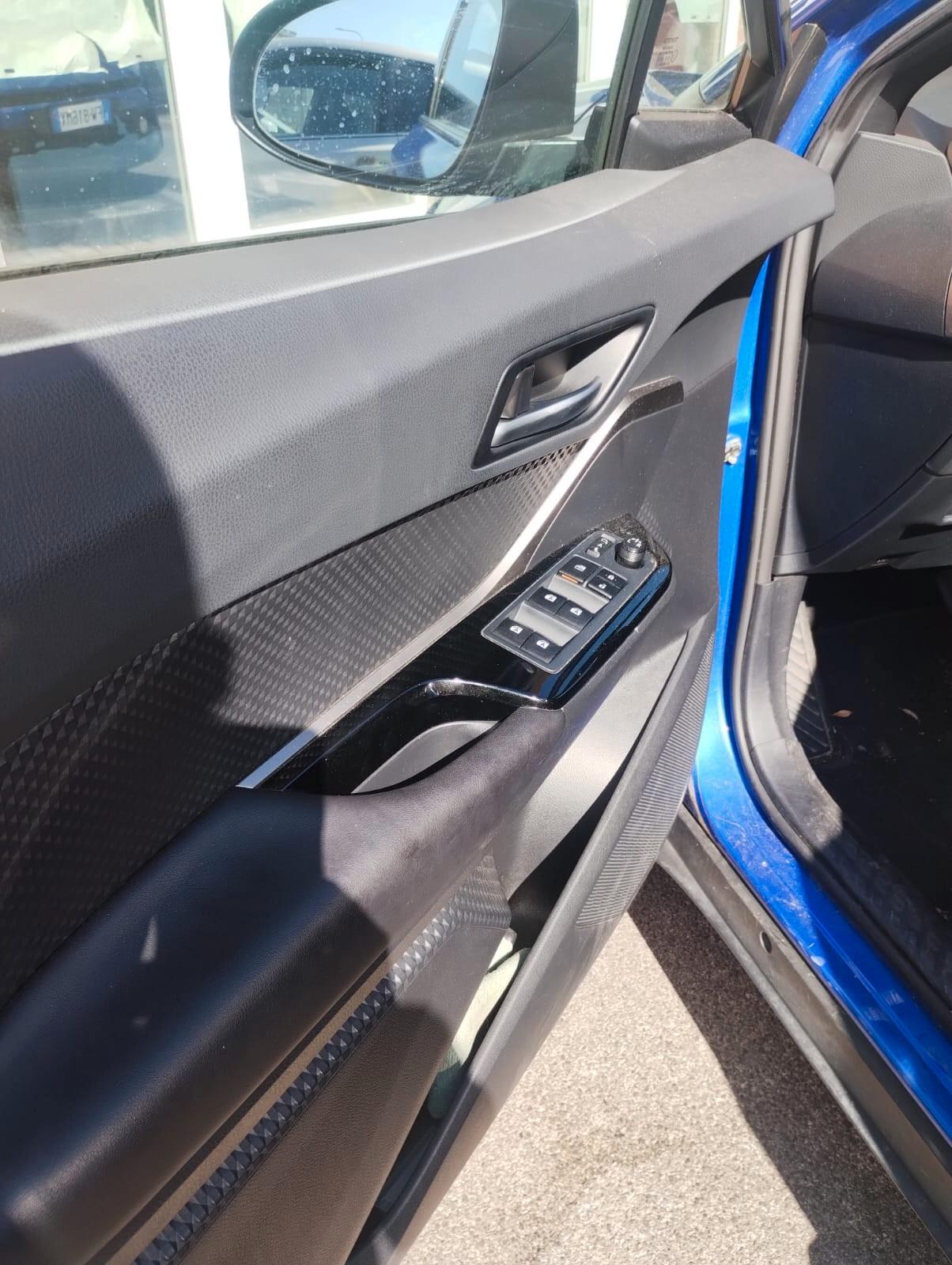 Toyota C-HR 1.8 Hybrid E-CVT Style+