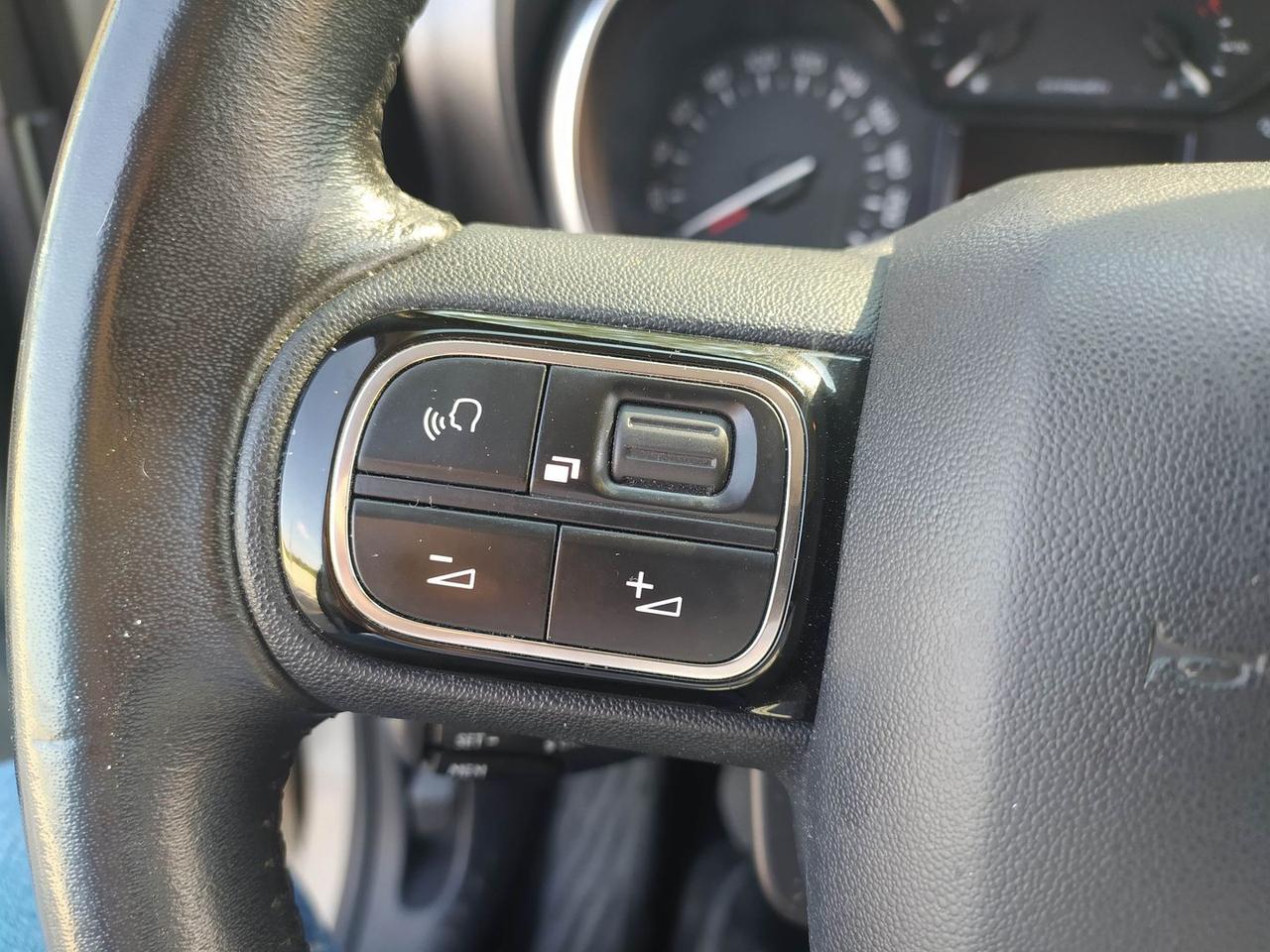Citroen C3 Aircross Live 1.2 PureTech 82 #6967