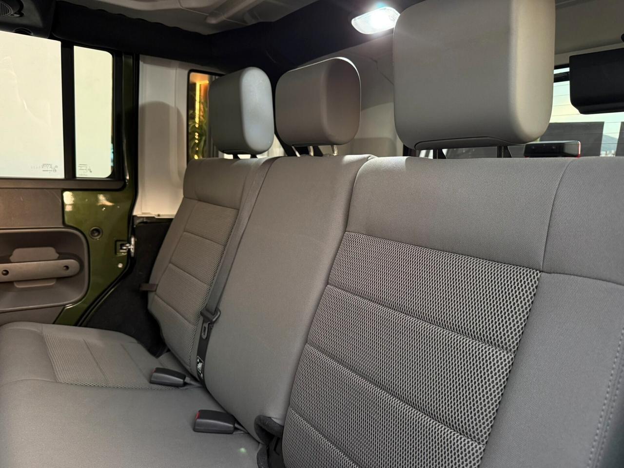 Jeep Wrangler Unlimited 2.8 CRD 177 CV Sahara MANUALE MY08 FULL LED CAMERA