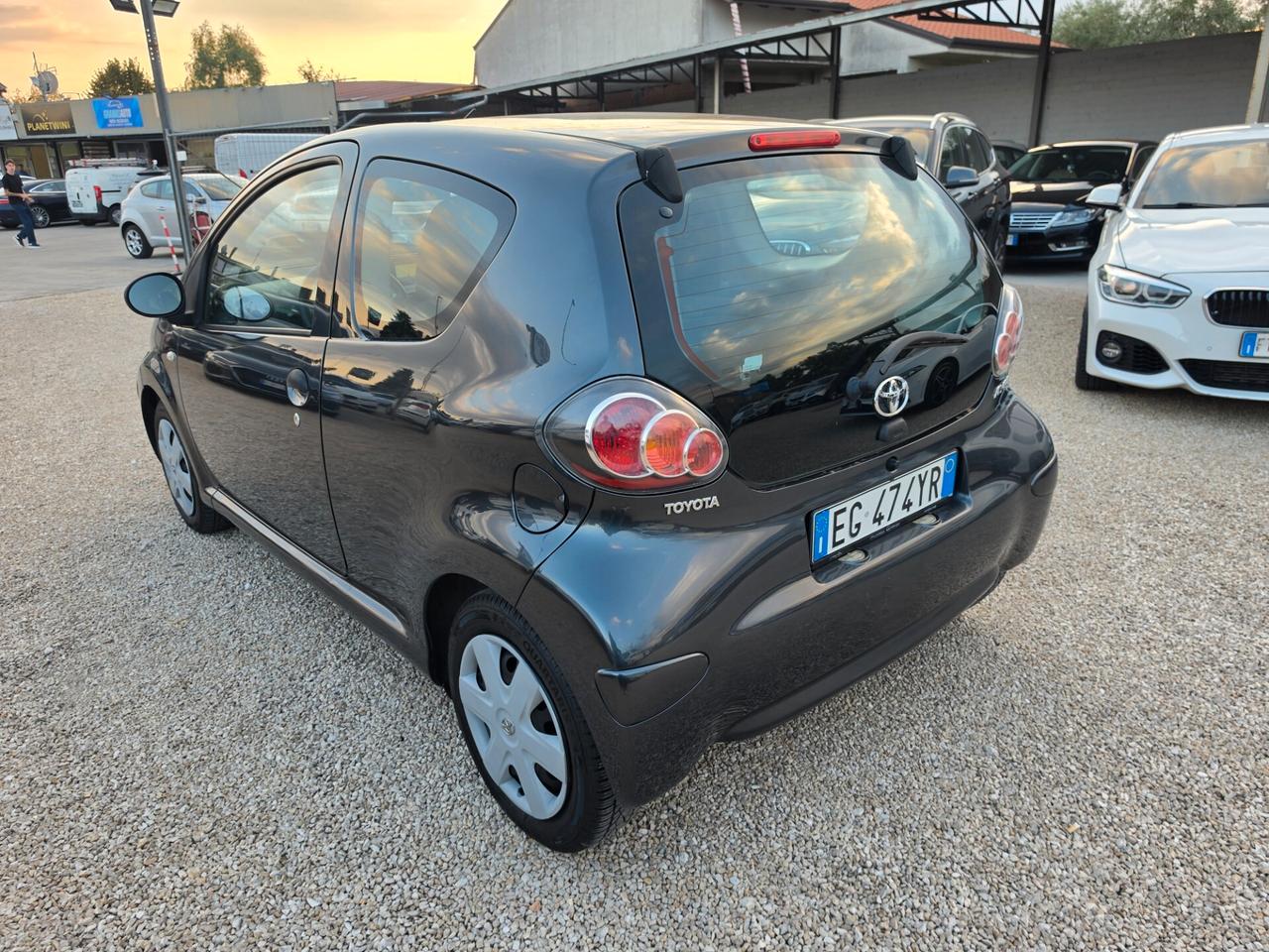 Toyota Aygo 1.0 12V VVT-i 3 porte Sol Connect