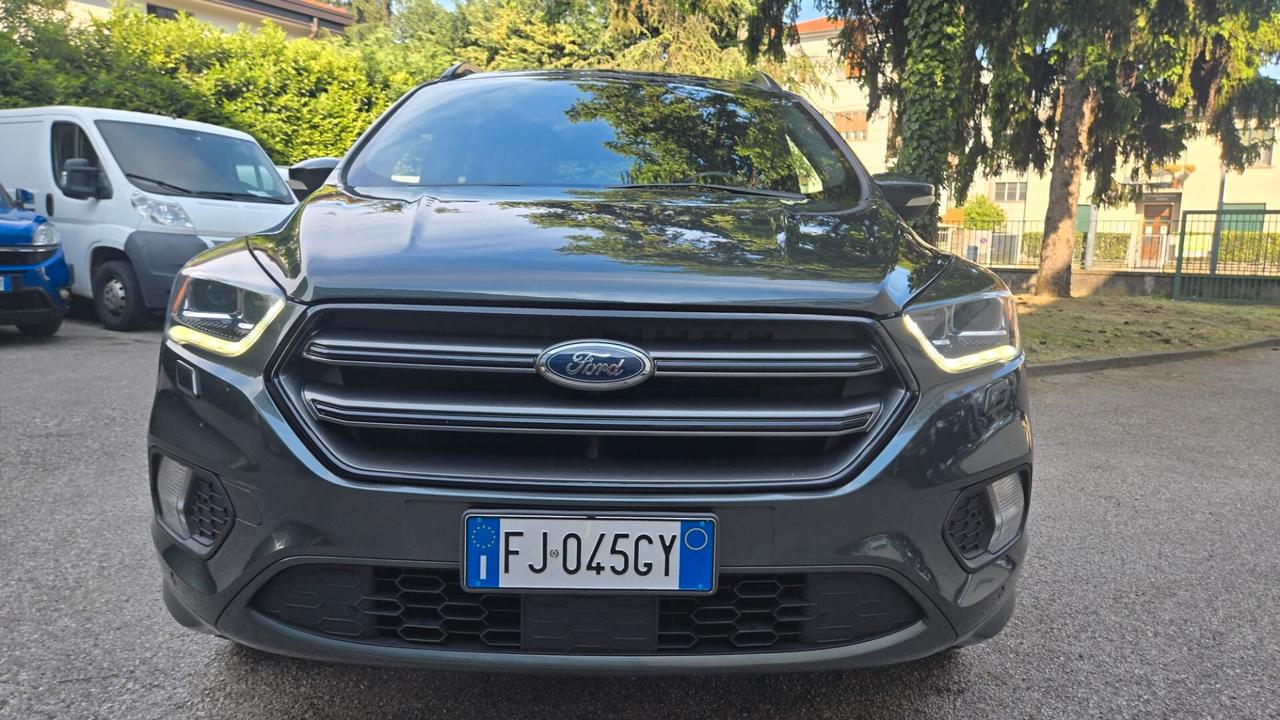 Ford Kuga 2.0 TDCI 180 CV S&S 4WD ST-Line Business