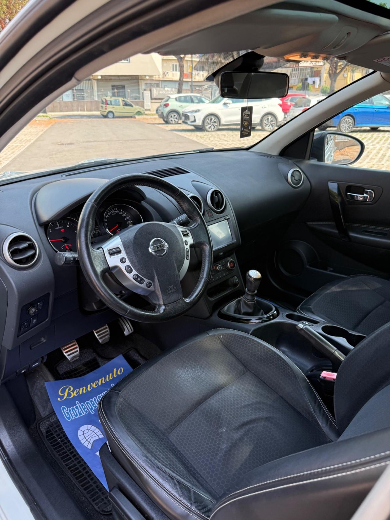 Nissan Qashqai 1.5 dCi DPF Tekna full optional bianco perla