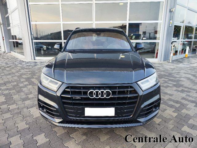 AUDI Q5 3.0 TDI quattro tiptronic S line plus