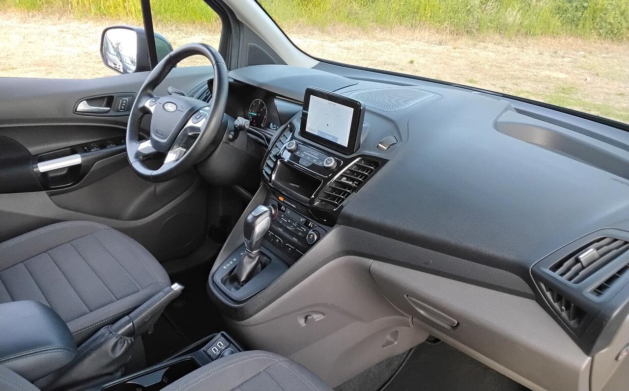 Ford Tourneo Connect 1.5 TDCi 120 CV Powershift Titanium
