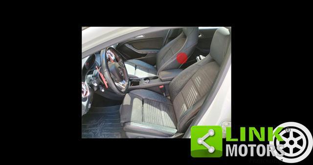 MERCEDES-BENZ GLA 200 d Automatic 4Matic Premium