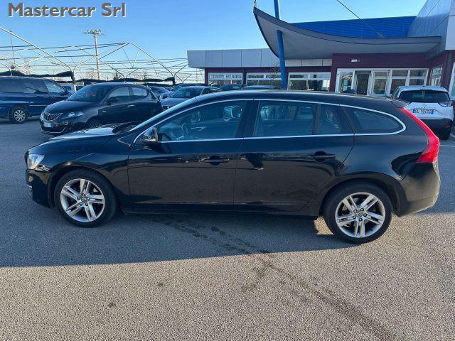 VOLVO V60 V60 I 2014 2.0 d3 Momentum tg. EW148YR