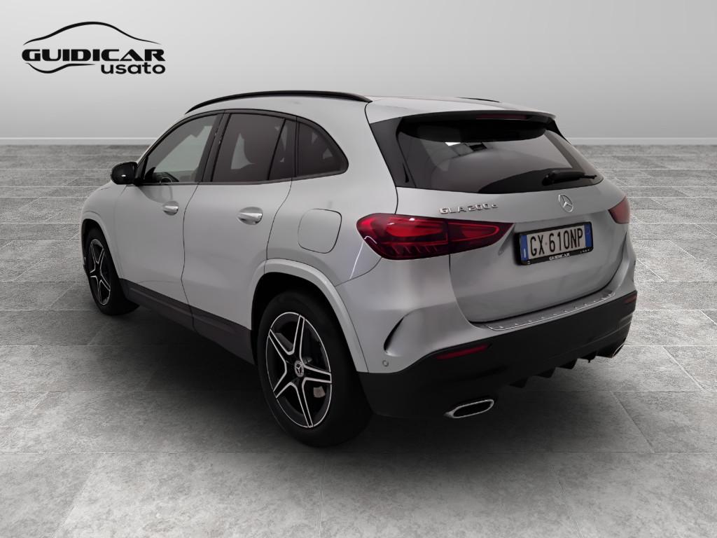 Mercedes-Benz GLA-H247 2023 - GLA 200 d AMG Line Advanced Plus auto