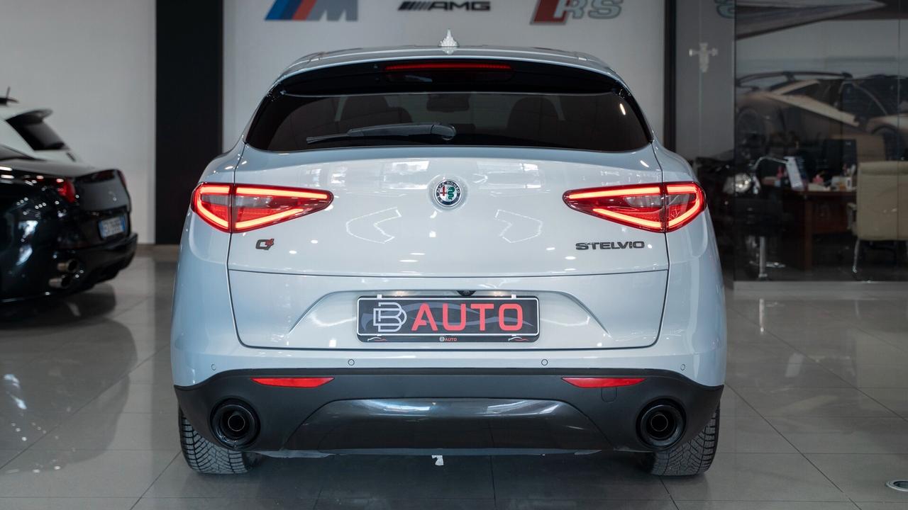 Alfa Romeo Stelvio 2.2 t SPRINT Q4 190 CV AT8 19" XENO NAVI PELLE FUL