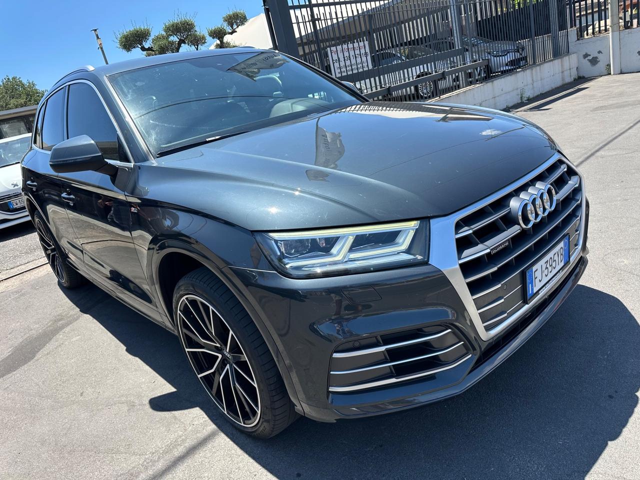 Audi Q5 2.0 TDI 190 CV quattro S tronic Business Sport