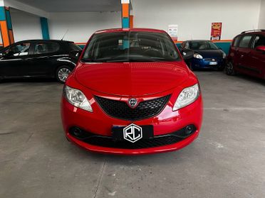 Lancia Ypsilon 1.2 69 CV 5 porte S&S Gold