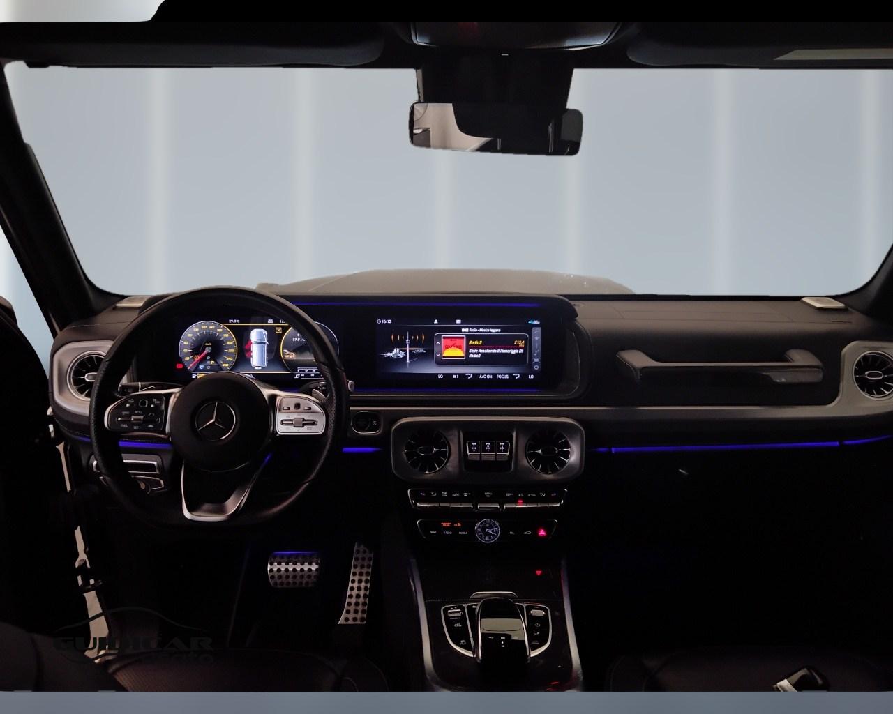Mercedes-Benz Classe G - W463 2018 - G 400 d AMG Line 330cv auto