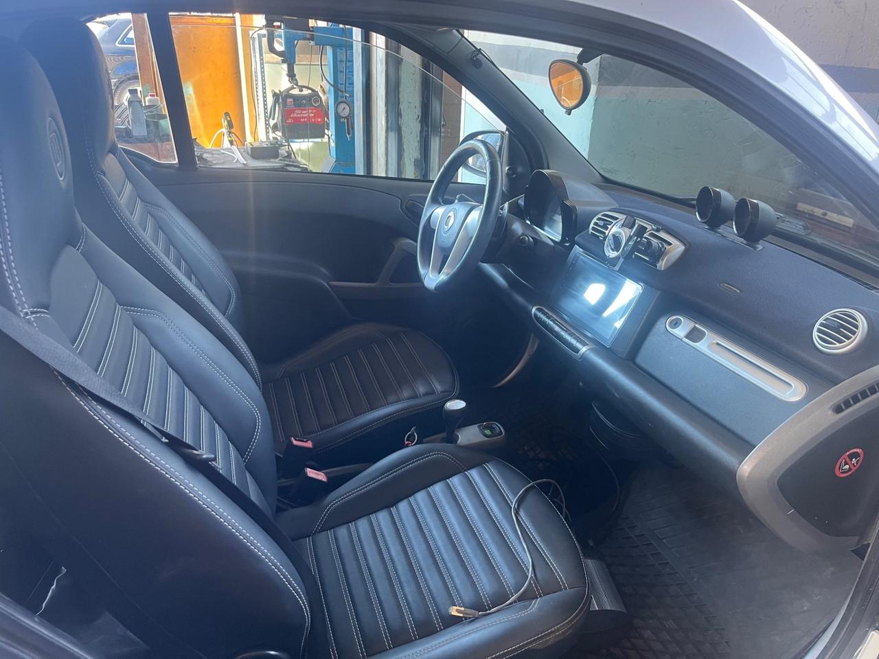 Smart ForTwo 1000 52 kW coupé passion
