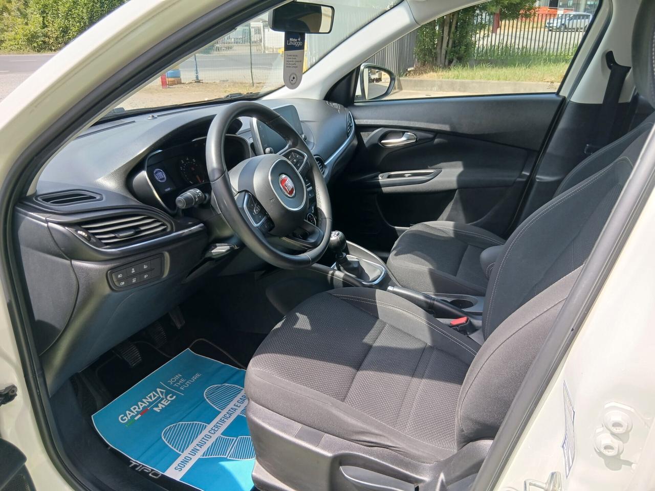 Fiat Tipo 1.4 Turbo Lounge neopatentati
