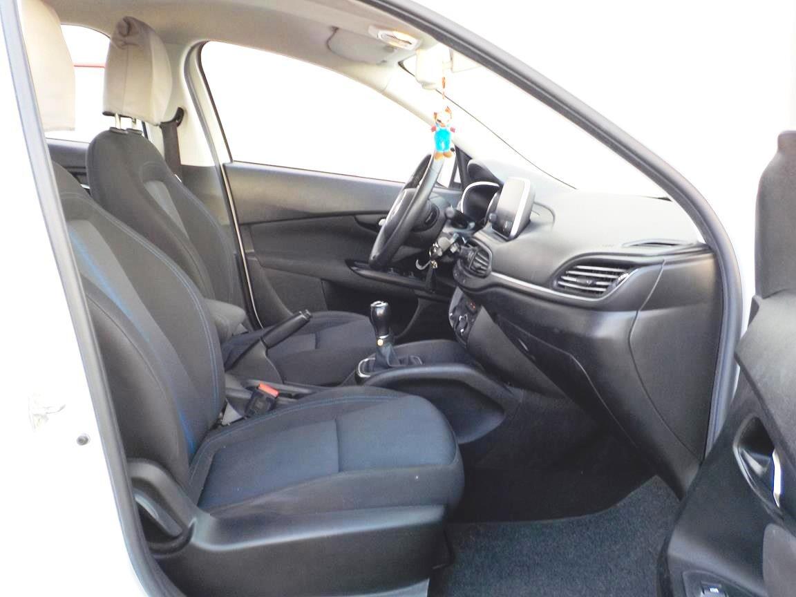 Fiat Tipo 1.3 Mjt S&S 5 porte Easy